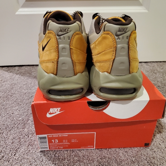 Nike Air Max 95 PRM - Picture 7 of 7